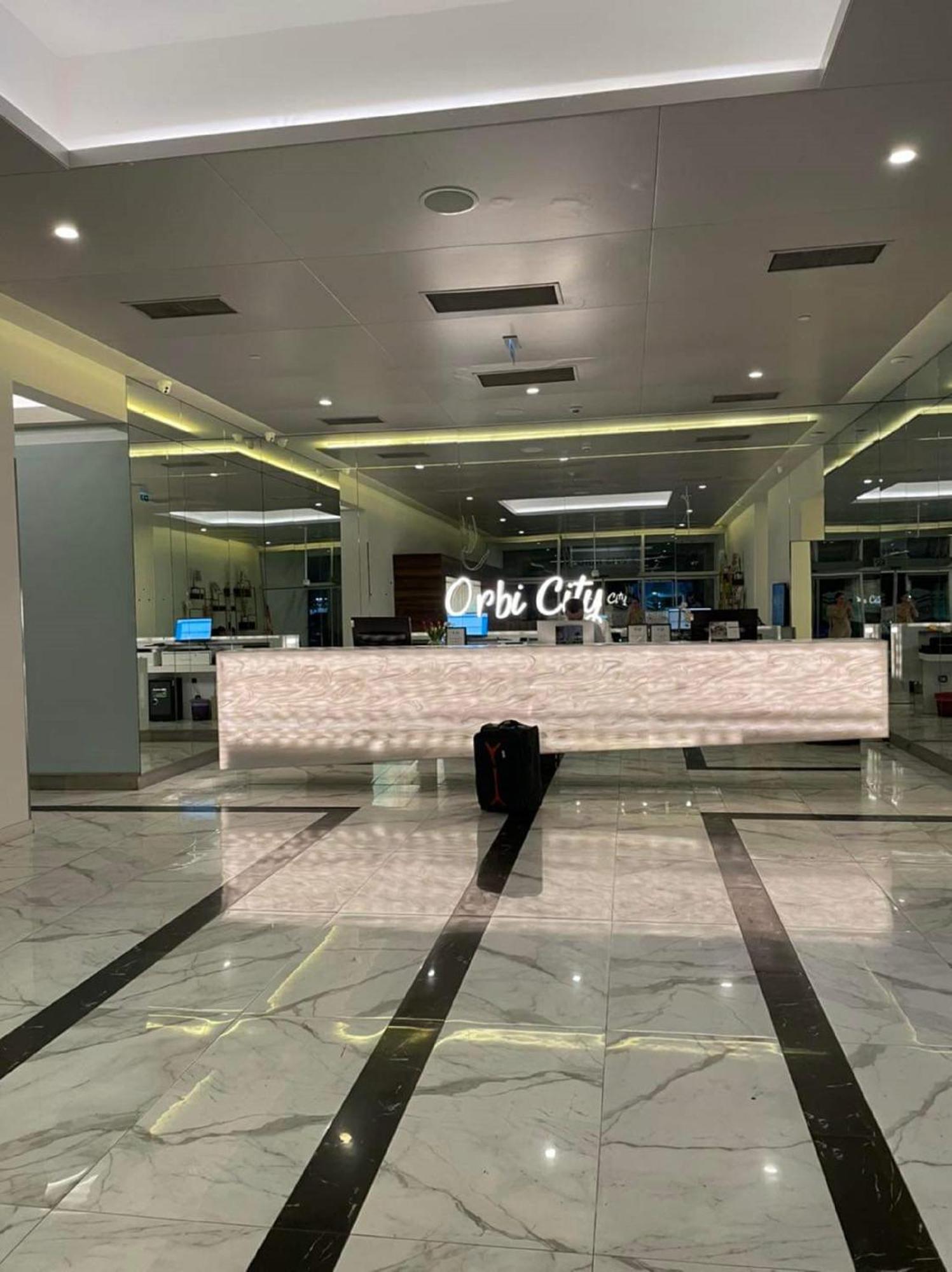 Apart-Hotel Orbi City Батумі Екстер'єр фото